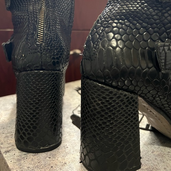 Freebird Joey Boot - Picture 7 of 10